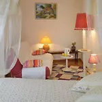 Domaine De La Cour Frühstückspension
