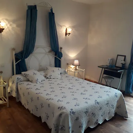 B&B Domaine De La Cour 3*