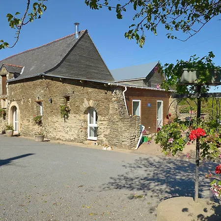 Domaine De La Cour Sainte-Gemme-dʼAndigné