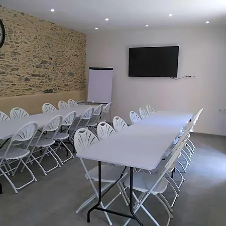 Domaine De La Cour 3*