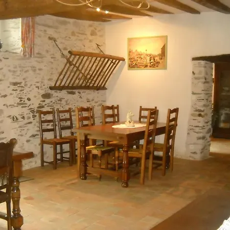Domaine De La Cour 3* Sainte-Gemme-dʼAndigné
