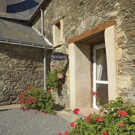 Bed & Breakfast Domaine De La Cour