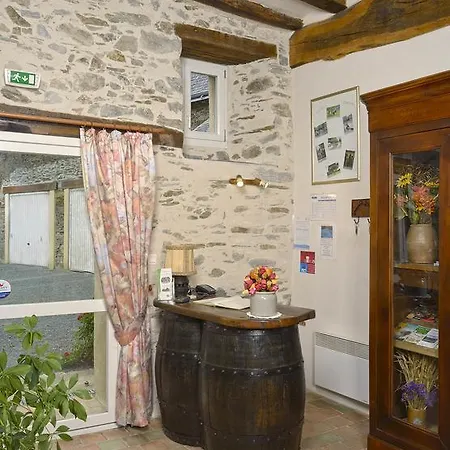 B&B Domaine De La Cour Sainte-Gemme-dʼAndigné