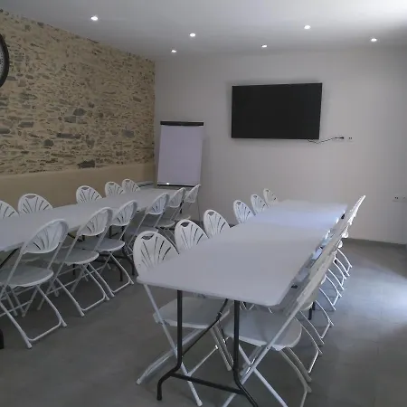 Domaine De La Cour 3* Sainte-Gemme-dʼAndigné