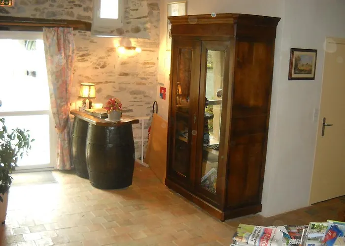 Domaine De La Cour לינה וארוחת בוקר Sainte-Gemme-dʼAndigné