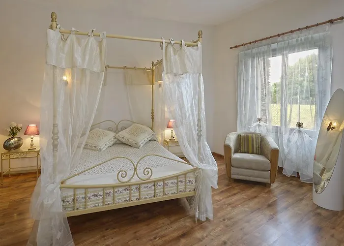 Bed & Breakfast Domaine De La Cour Sainte-Gemme-dʼAndigné