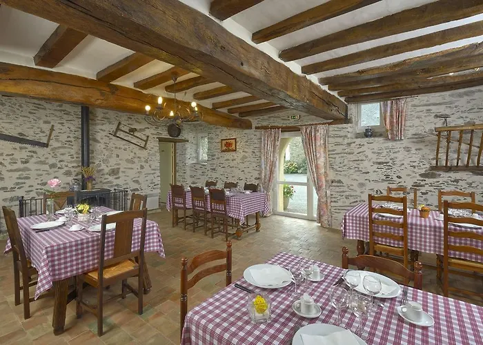 Domaine De La Cour Sainte-Gemme-dʼAndigné